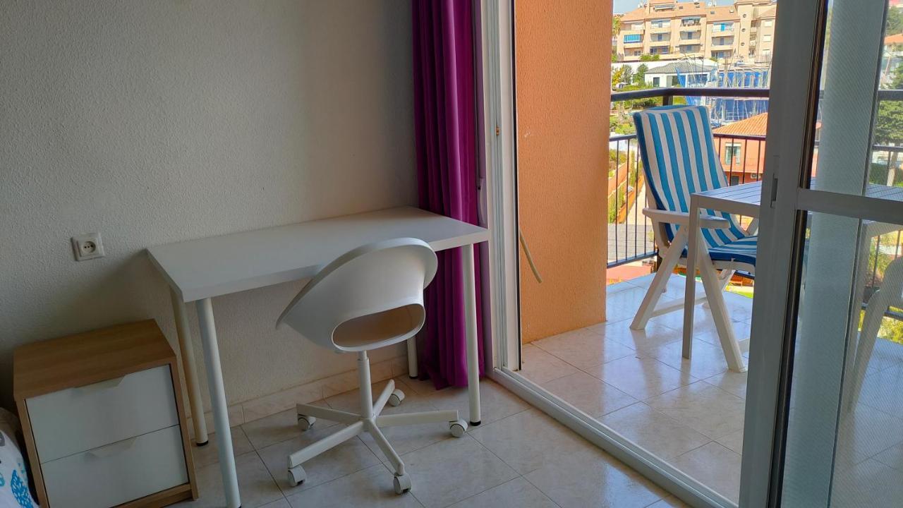 Mar Del Sur Apartments เบนัลมาเดนา ภายนอก รูปภาพ